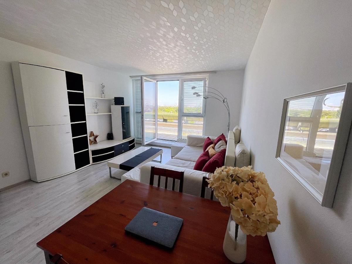 Schone Wohnung Mit Dachterrasse Βιέννη Εξωτερικό φωτογραφία